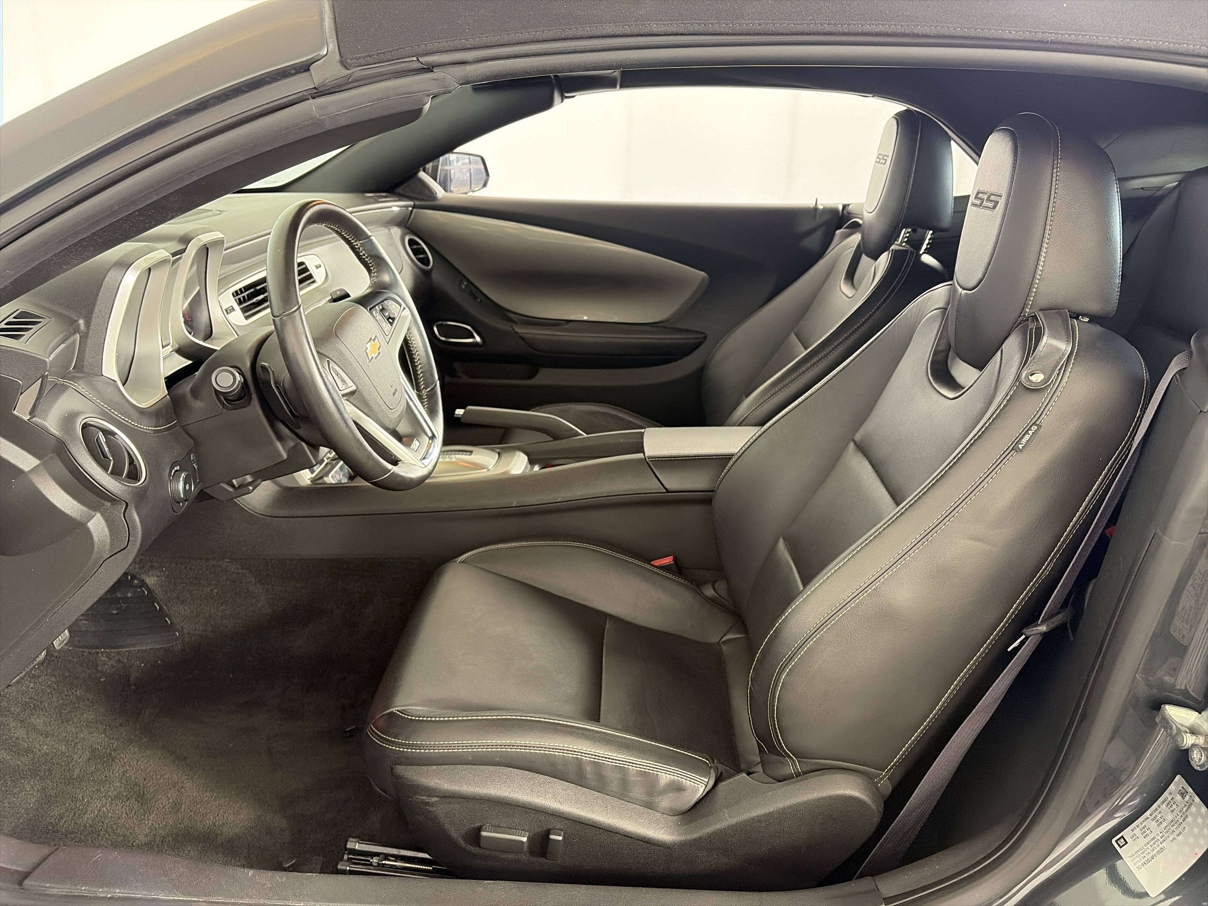 Used 2015 Chevrolet Camaro SS w/ RS Package image 6