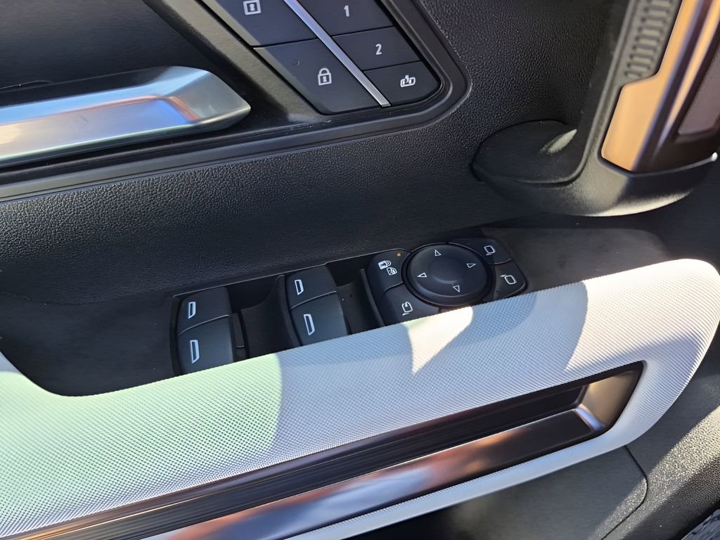 Used 2024 GMC Hummer EV 2X image 28