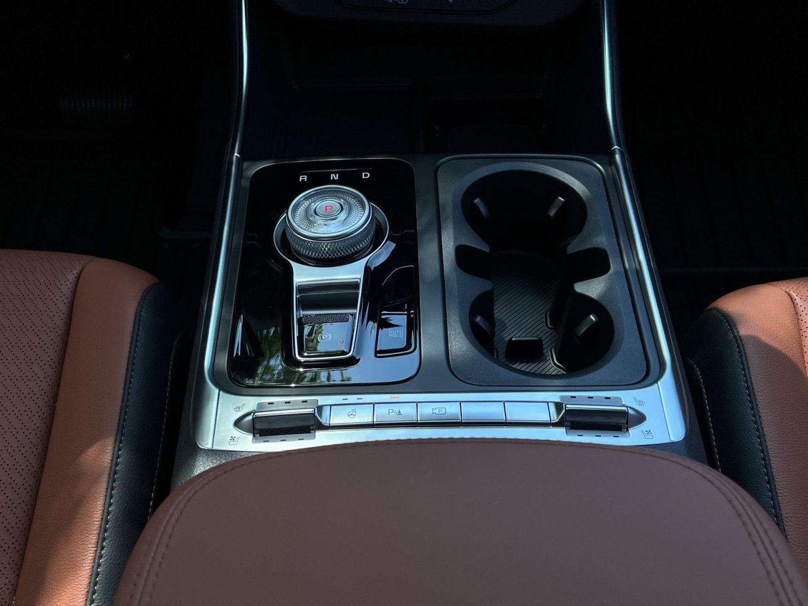 New 2027 Kia Carnival SX Prestige FWD image 29