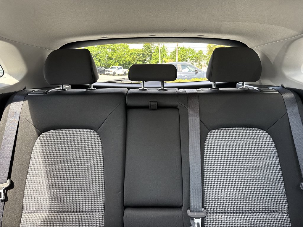 Used 2019 Hyundai Kona SEL FWD image 18