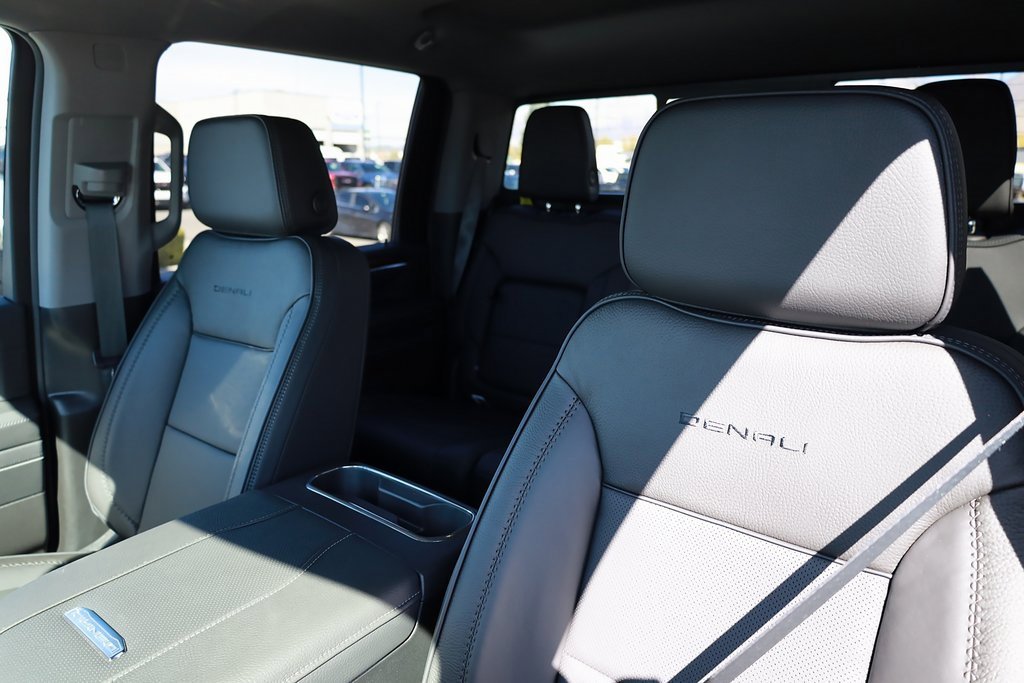 New 2026 GMC Sierra 2500 Denali w/ Technology Package image 17