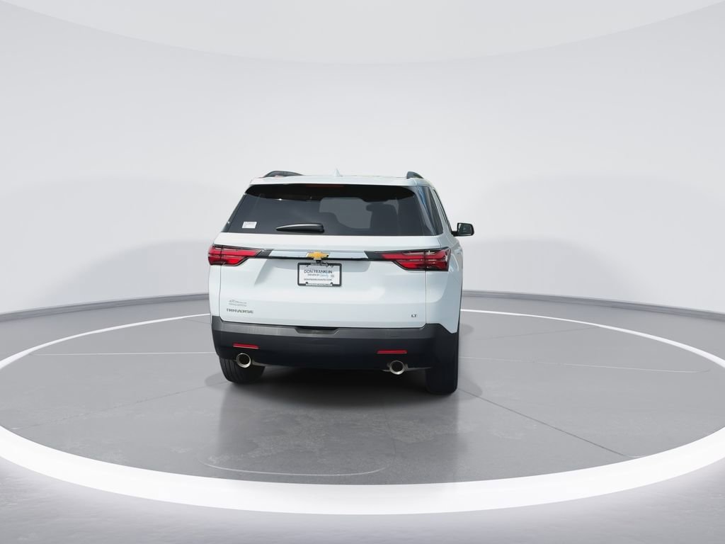 Used 2023 Chevrolet Traverse LT FWD image 7