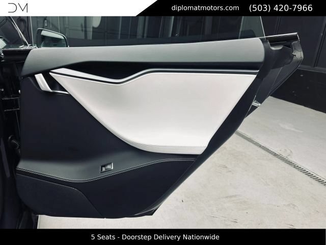 Used 2018 Tesla Model S 100D AWD/4WD image 27