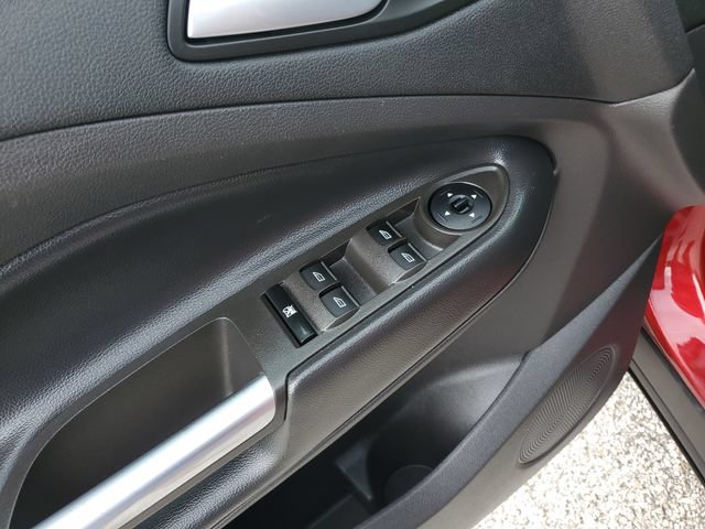Used 2018 Ford Escape SE w/ SE Sync 3 Package AWD/4WD image 26