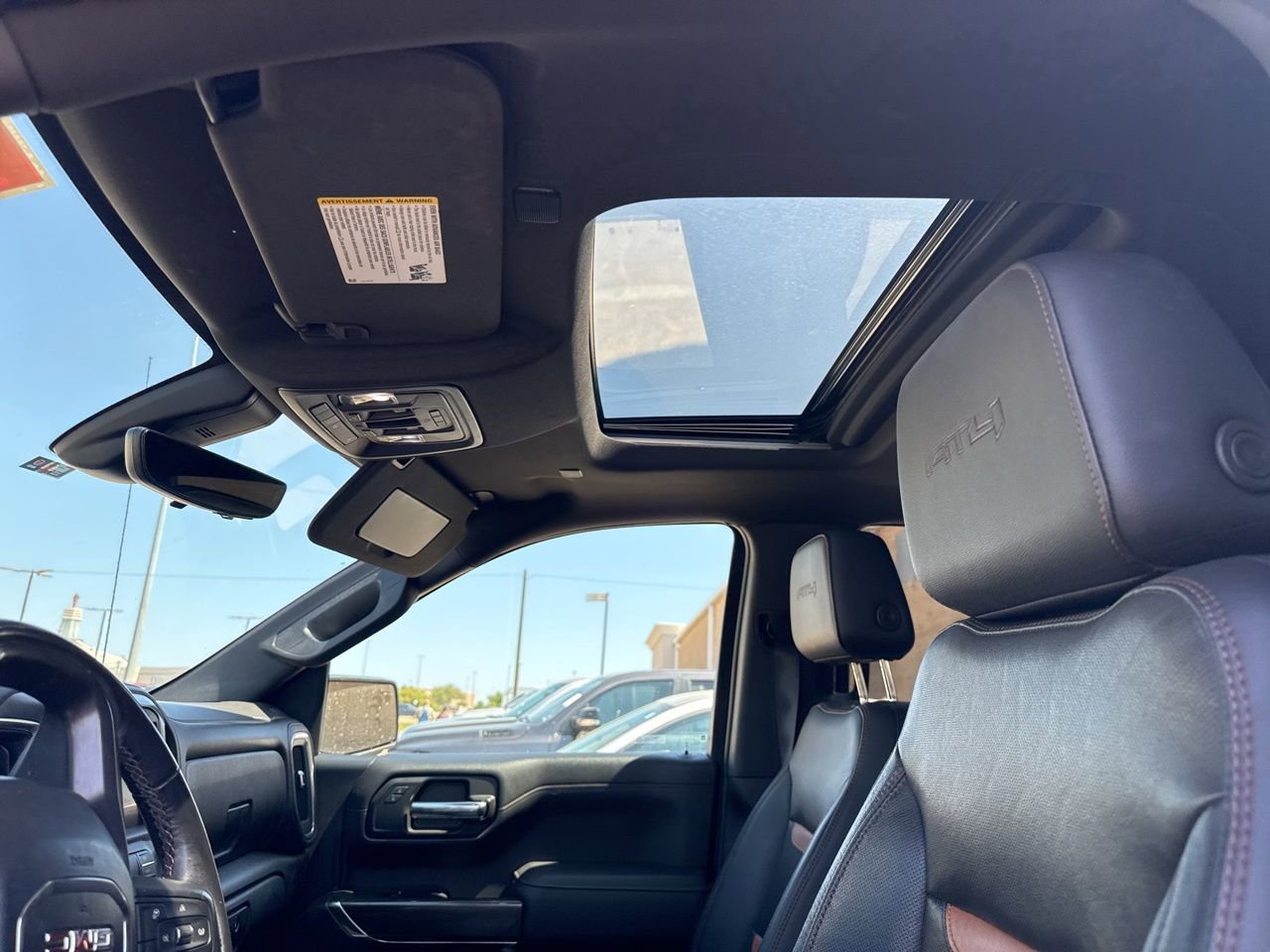 Used 2020 GMC Sierra 1500 AT4 w/ AT4 Premium Package image 10