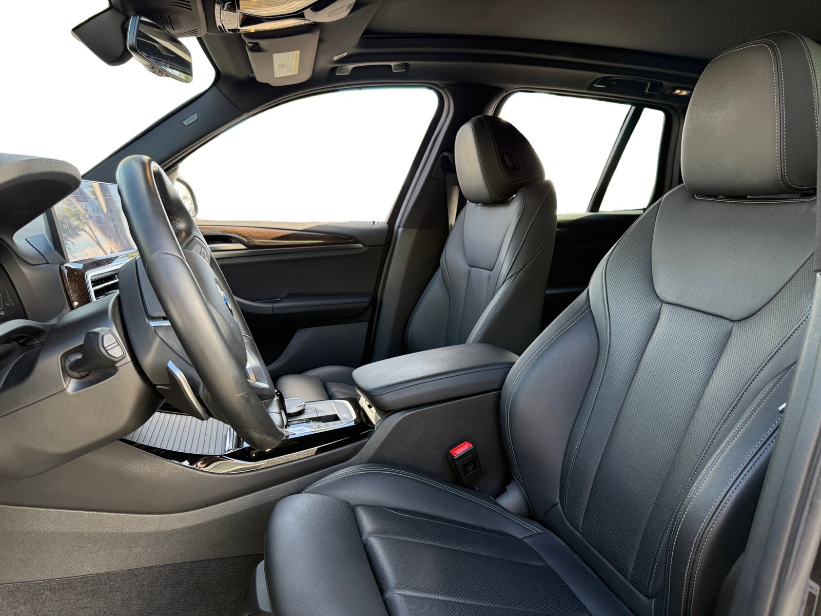 Used 2023 BMW X3 sDrive30i w/ Convenience Package w/ZPA image 9