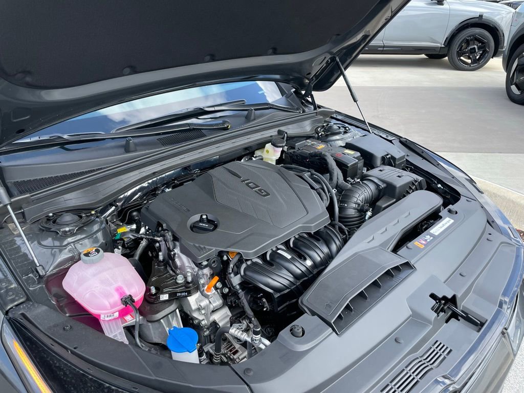 New 2026 Kia K5 LXS FWD image 30