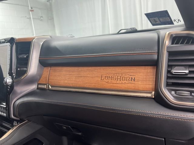 Used 2022 RAM 3500 Limited AWD/4WD image 21