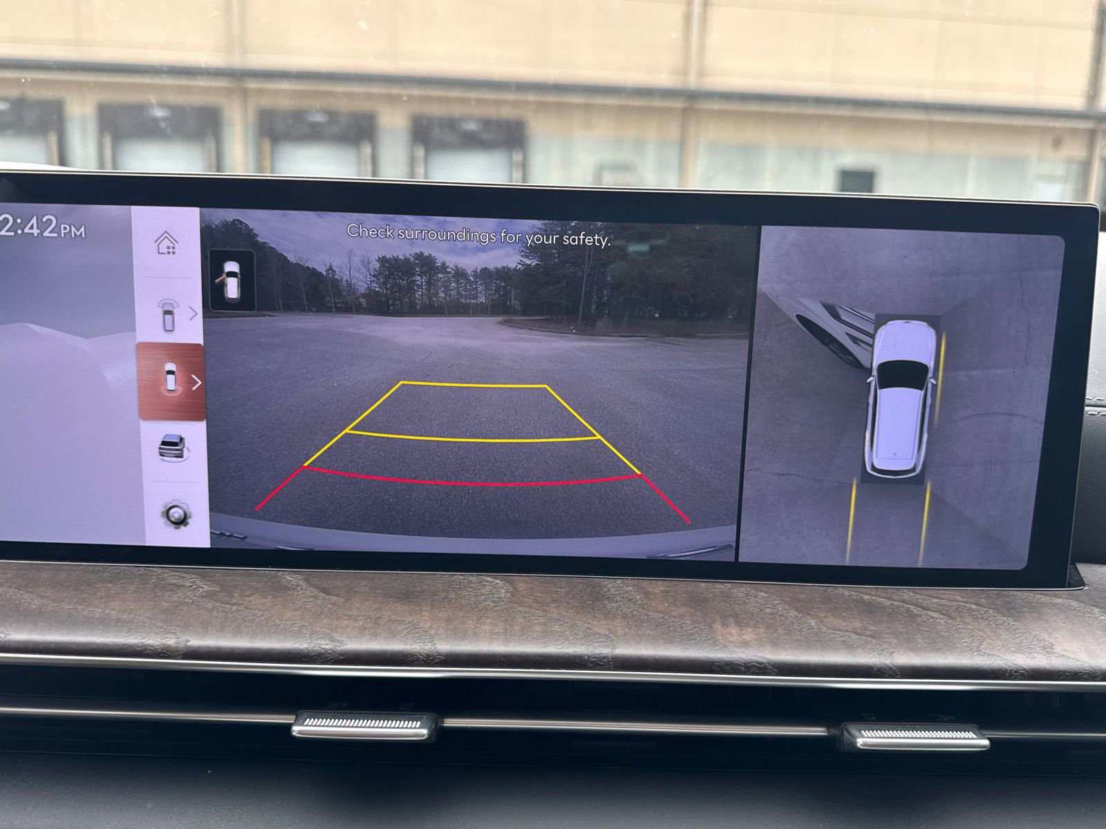 Used 2025 Genesis GV80 2.5T Advanced image 30