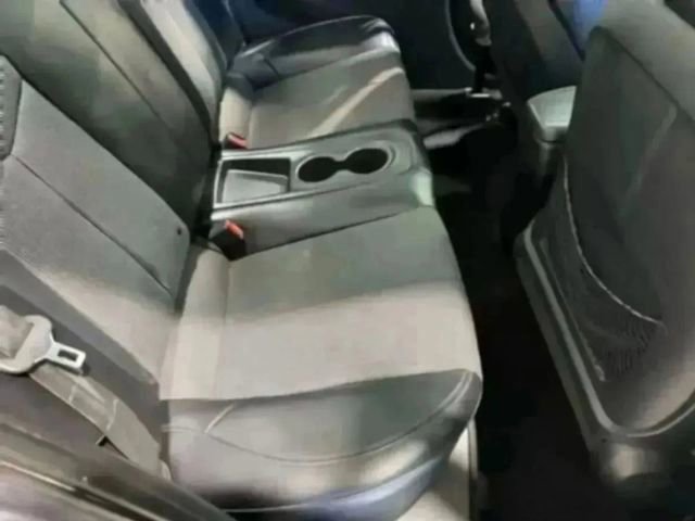 Used 2016 Hyundai Veloster w/ Option Group 02 image 31