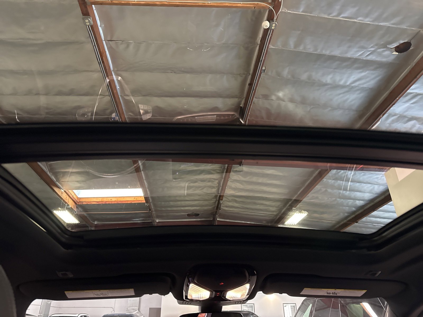 Used 2023 BMW X4 xDrive30i w/ Premium Package image 16