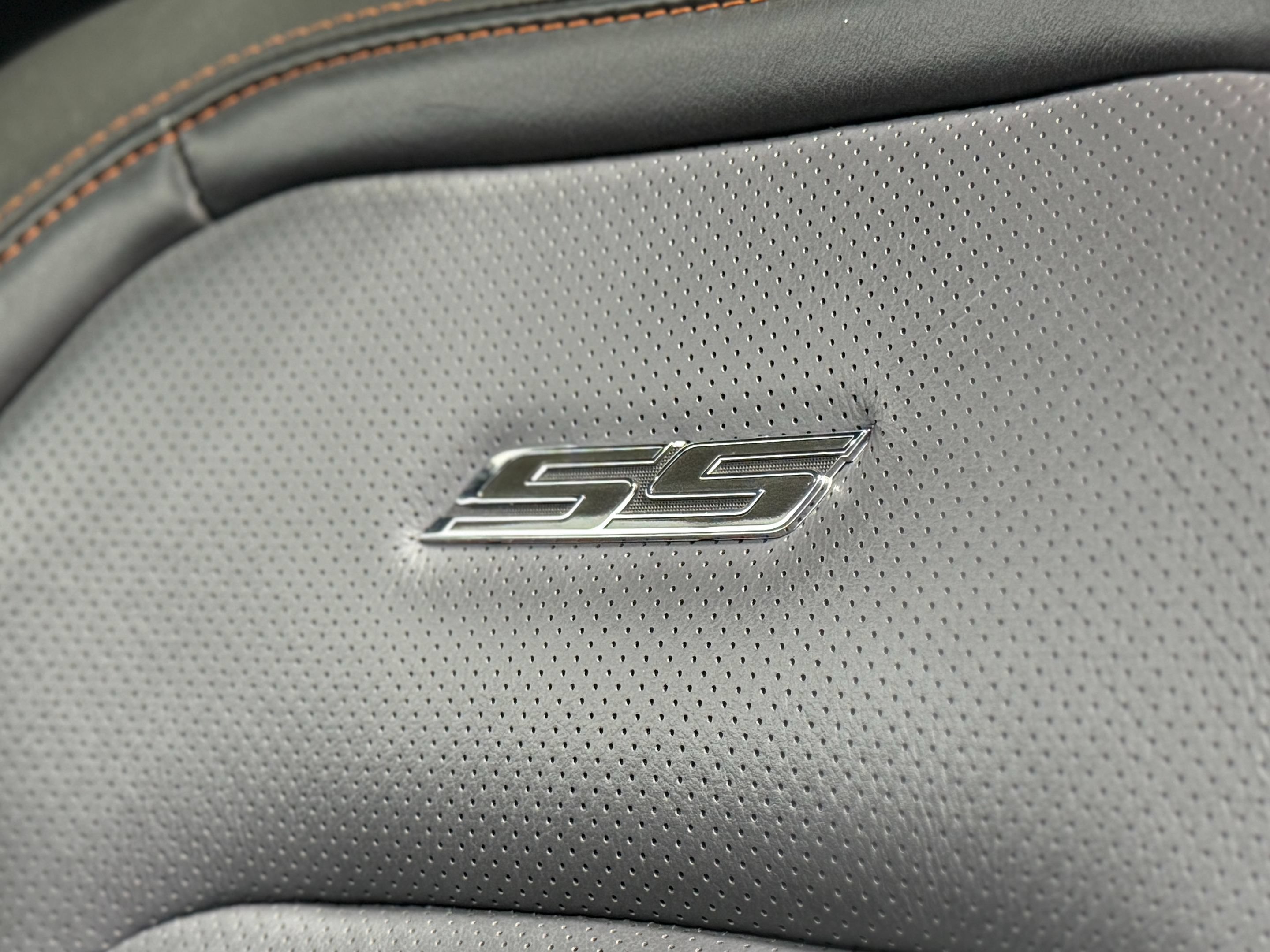 Used 2017 Chevrolet Camaro SS w/ 50th Anniversary Edition RWD image 20
