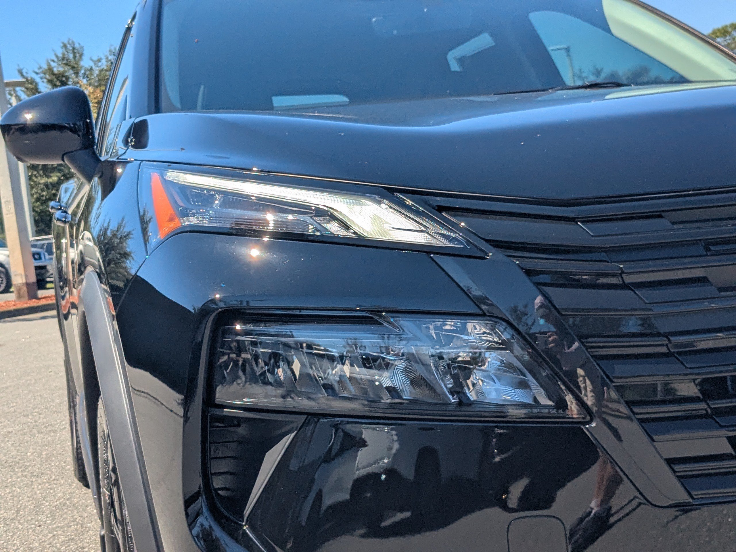 New 2026 Nissan Rogue Dark Armor FWD image 10