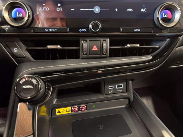 Used 2024 Lexus NX 350 AWD w/ Vision Package image 19