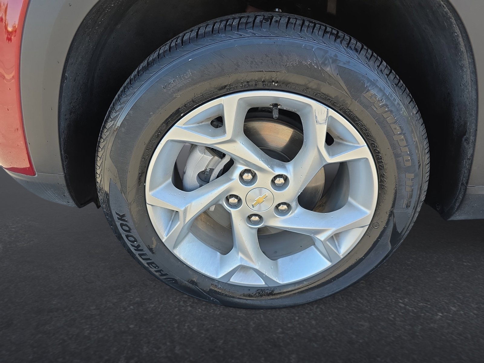 Used 2024 Chevrolet Trax LS w/ LS Convenience Package FWD image 18