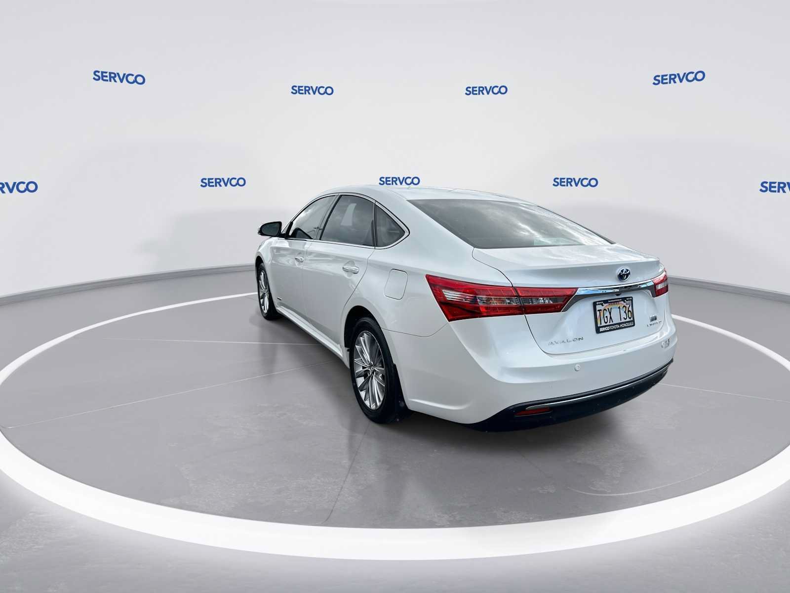 Used 2017 Toyota Avalon Limited FWD image 6