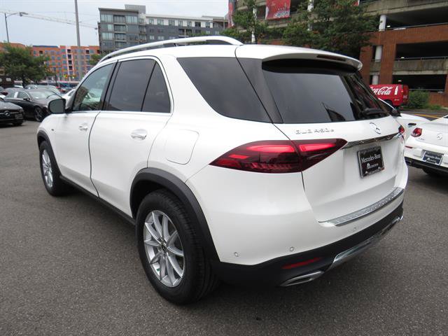 Used 2025 Mercedes-Benz GLE 450e 4MATIC w/ Winter Package image 2