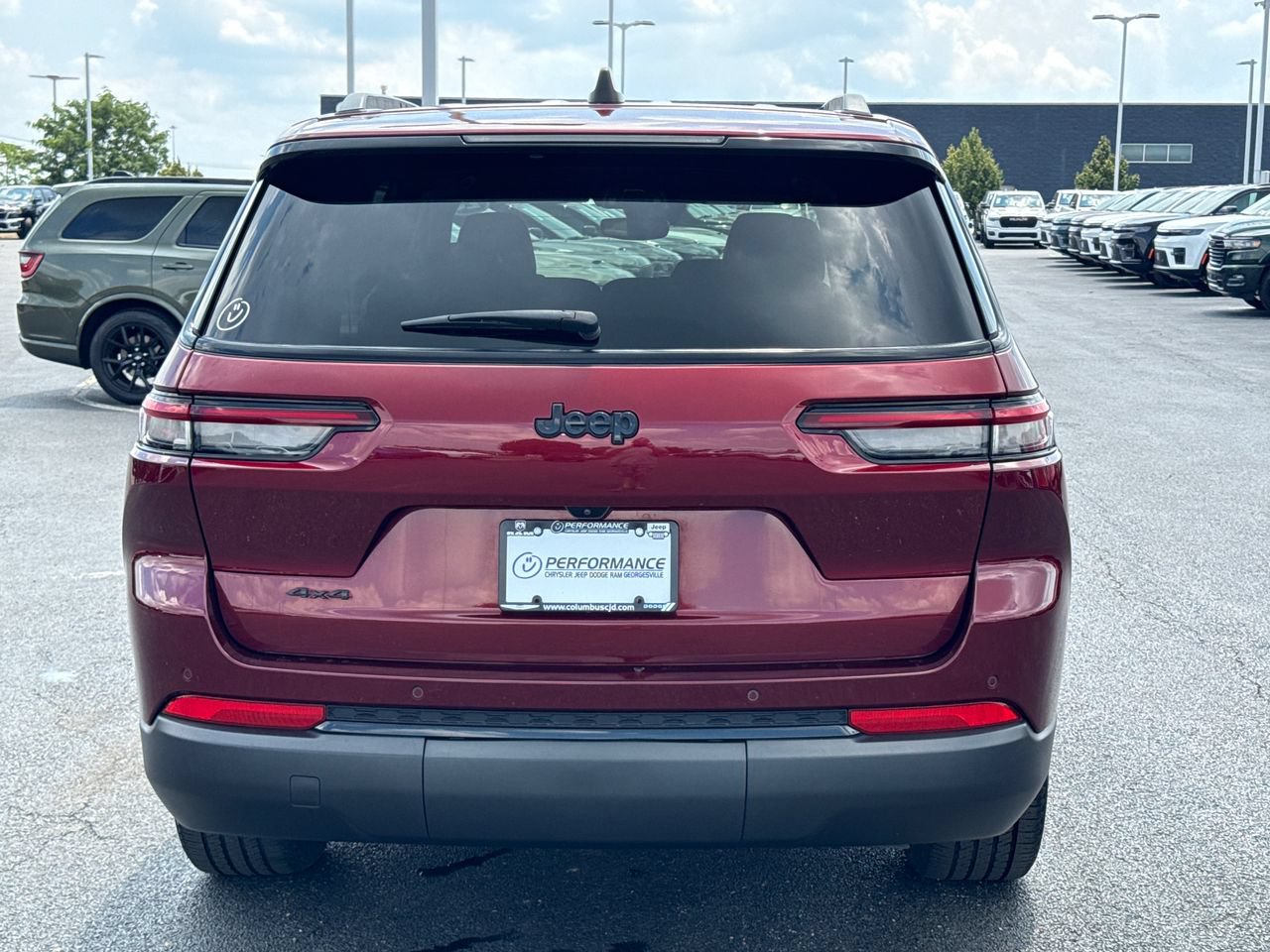 Used 2023 Jeep Grand Cherokee L Laredo AWD/4WD image 4