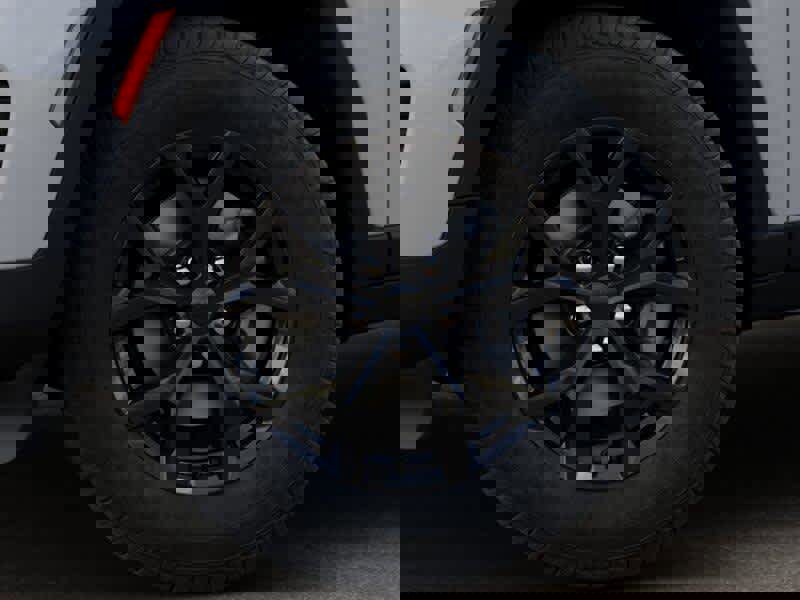 New 2025 Jeep Grand Cherokee Altitude image 92