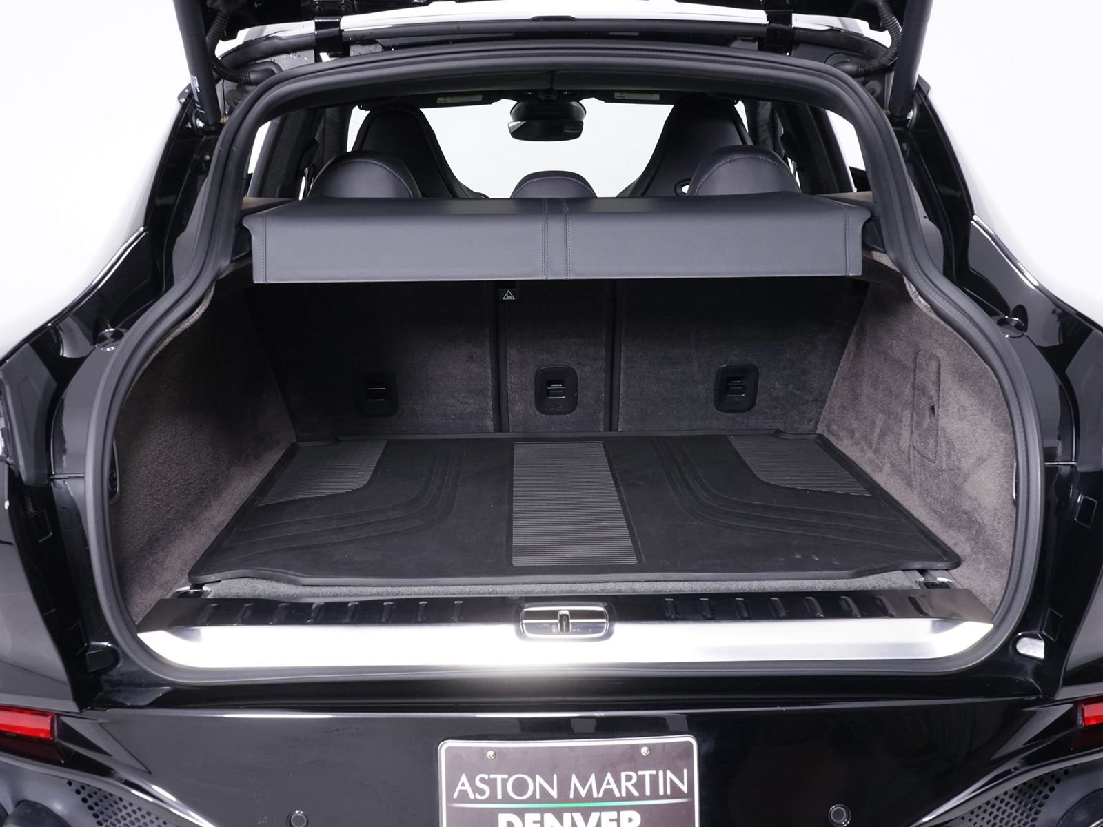 Used 2023 Aston Martin DBX 707 AWD/4WD image 19