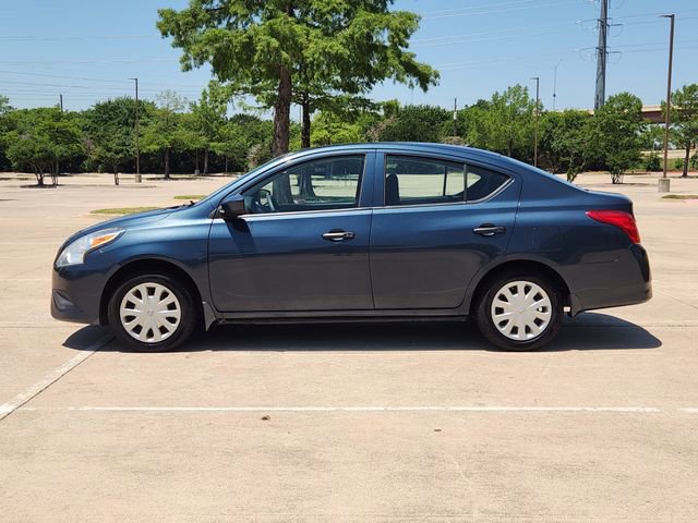 Used 2016 Nissan Versa S FWD image 4