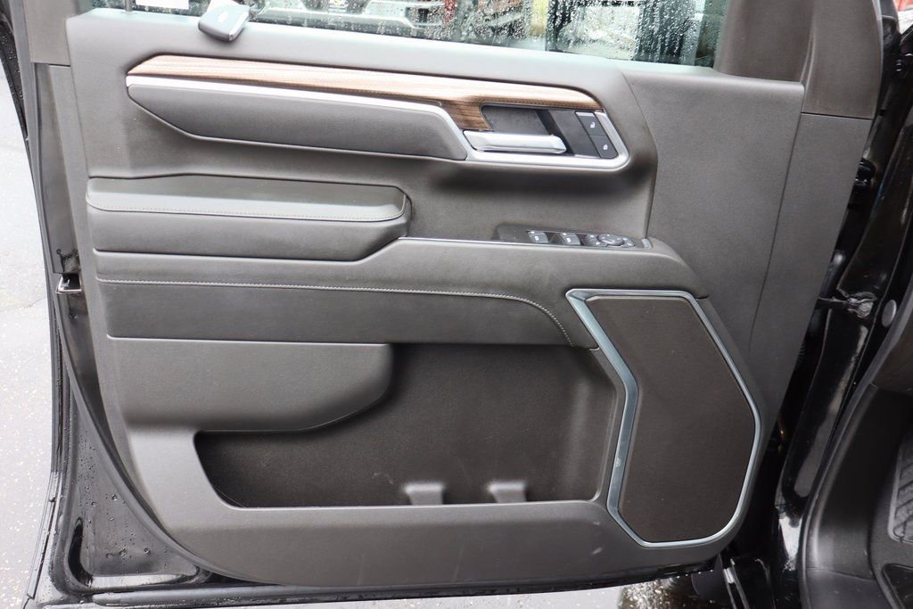 Used 2025 Chevrolet Silverado 2500 LT w/ All Star Edition image 20