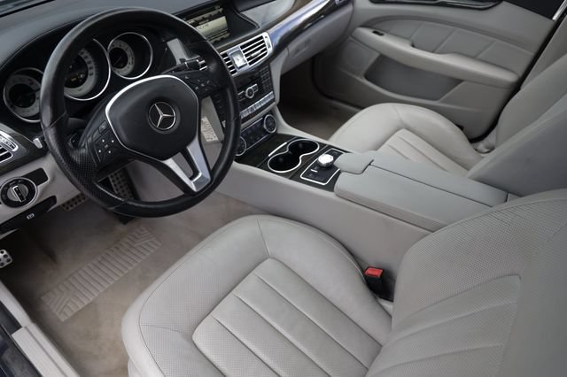 Used 2014 Mercedes-Benz CLS 550 4MATIC image 6