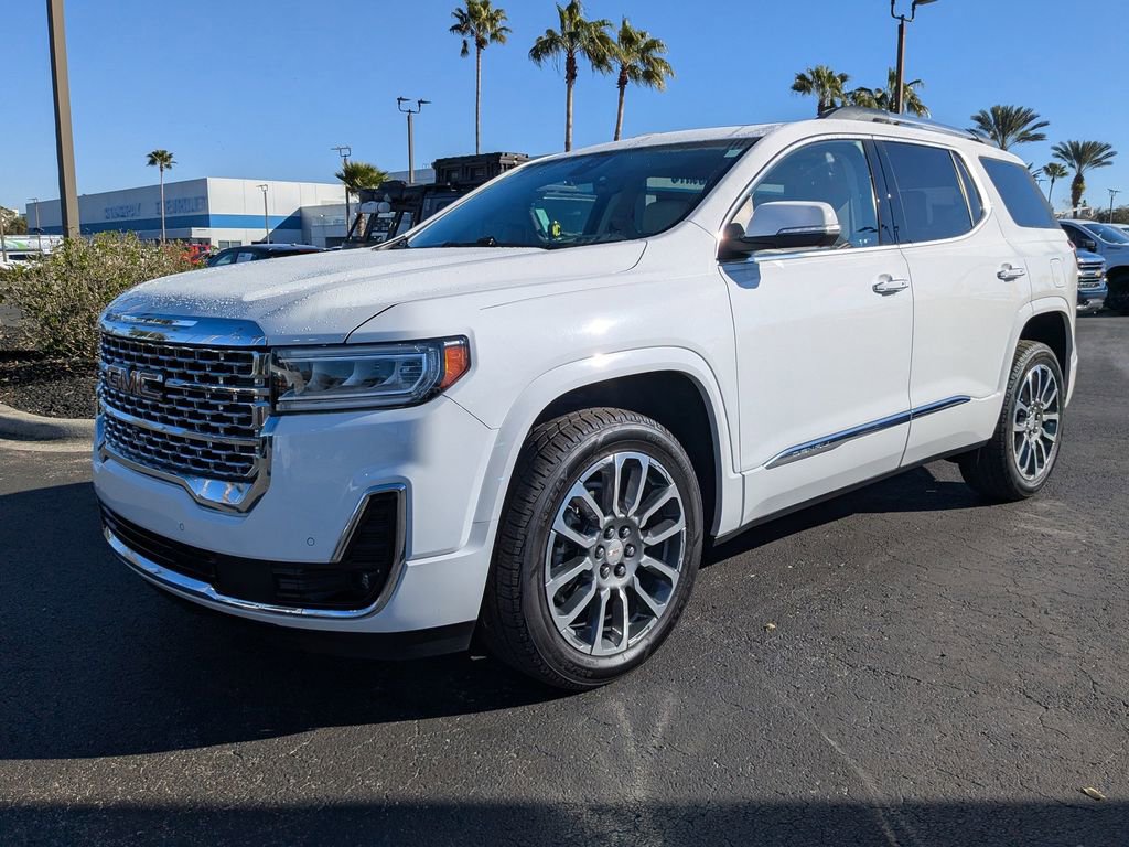 Used 2022 GMC Acadia Denali w/ Denali Ultimate Package image 8