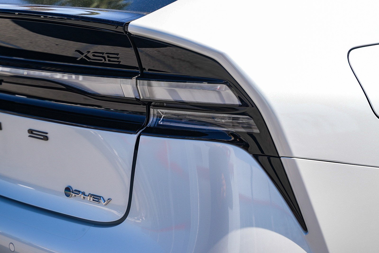 New 2026 Toyota Prius Plug-In Hybrid FWD image 10