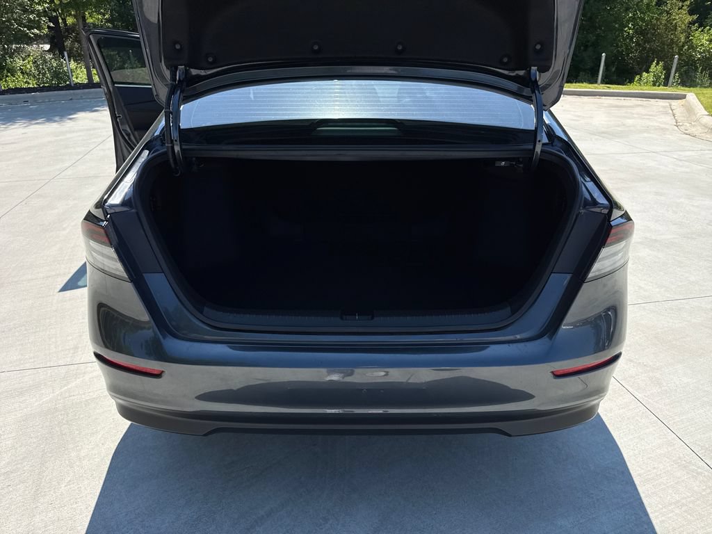 Used 2023 Honda Accord LX image 33