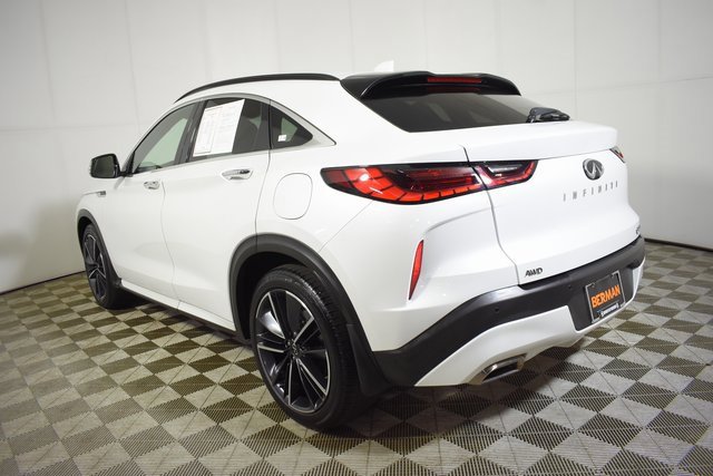 Certified 2023 INFINITI QX55 Luxe w/ Cargo Package image 6