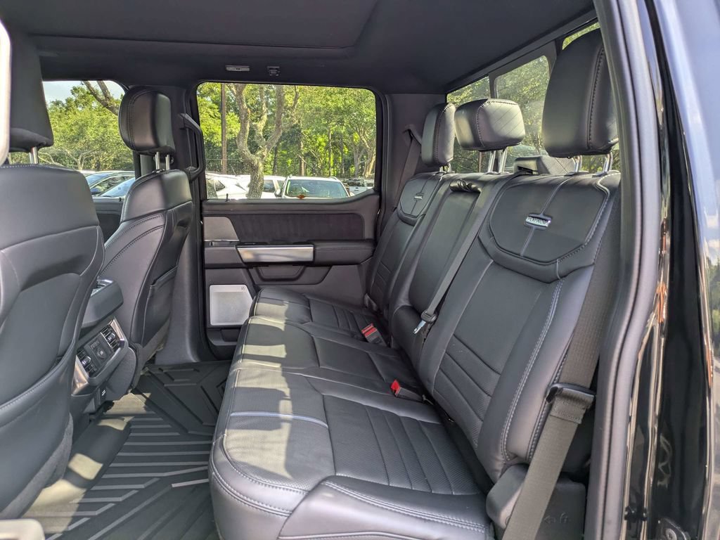 Used 2025 Ford F250 Platinum AWD/4WD image 13