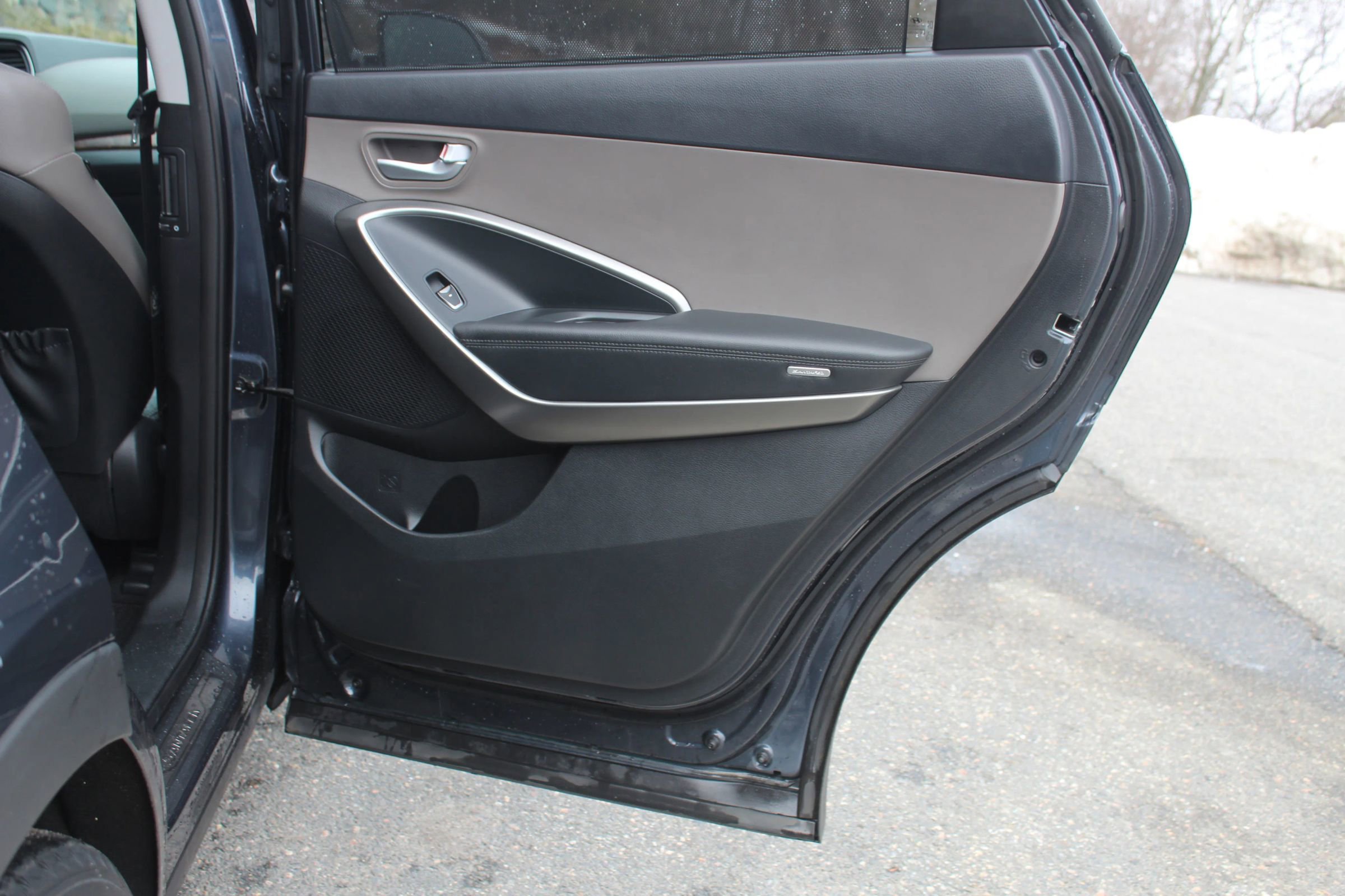 Used 2017 Hyundai Santa Fe SE w/ SE Premium Package 02 image 17