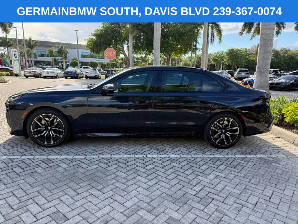 Certified 2025 BMW 760i xDrive w/ Executive Package AWD/4WD image 3