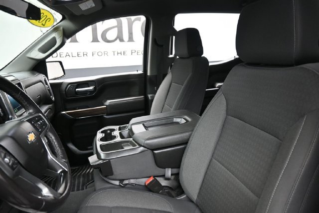 Used 2021 Chevrolet Silverado 1500 LT AWD/4WD image 17