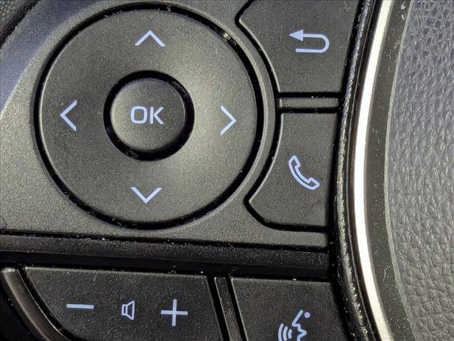 Certified 2024 Toyota Corolla SE image 10