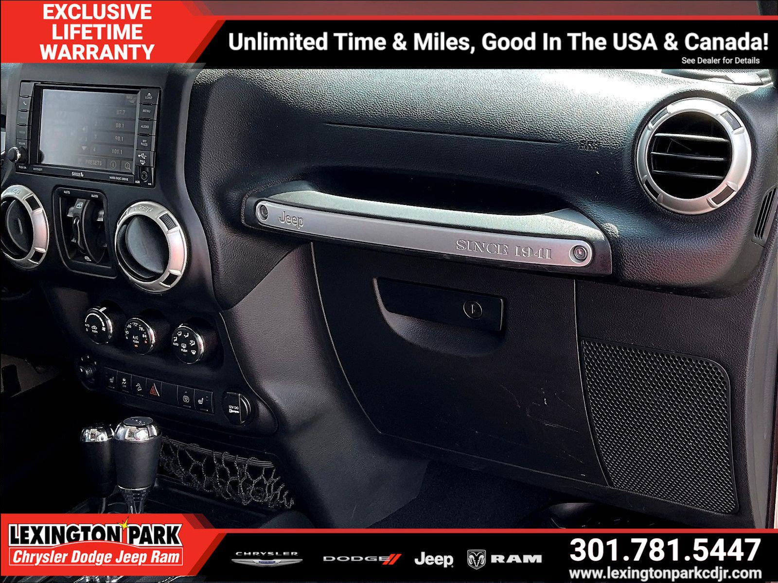 Used 2017 Jeep Wrangler Unlimited Rubicon w/ Dual Top Group AWD/4WD image 24