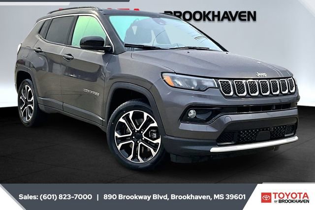 Used 2024 Jeep Compass Limited image 1