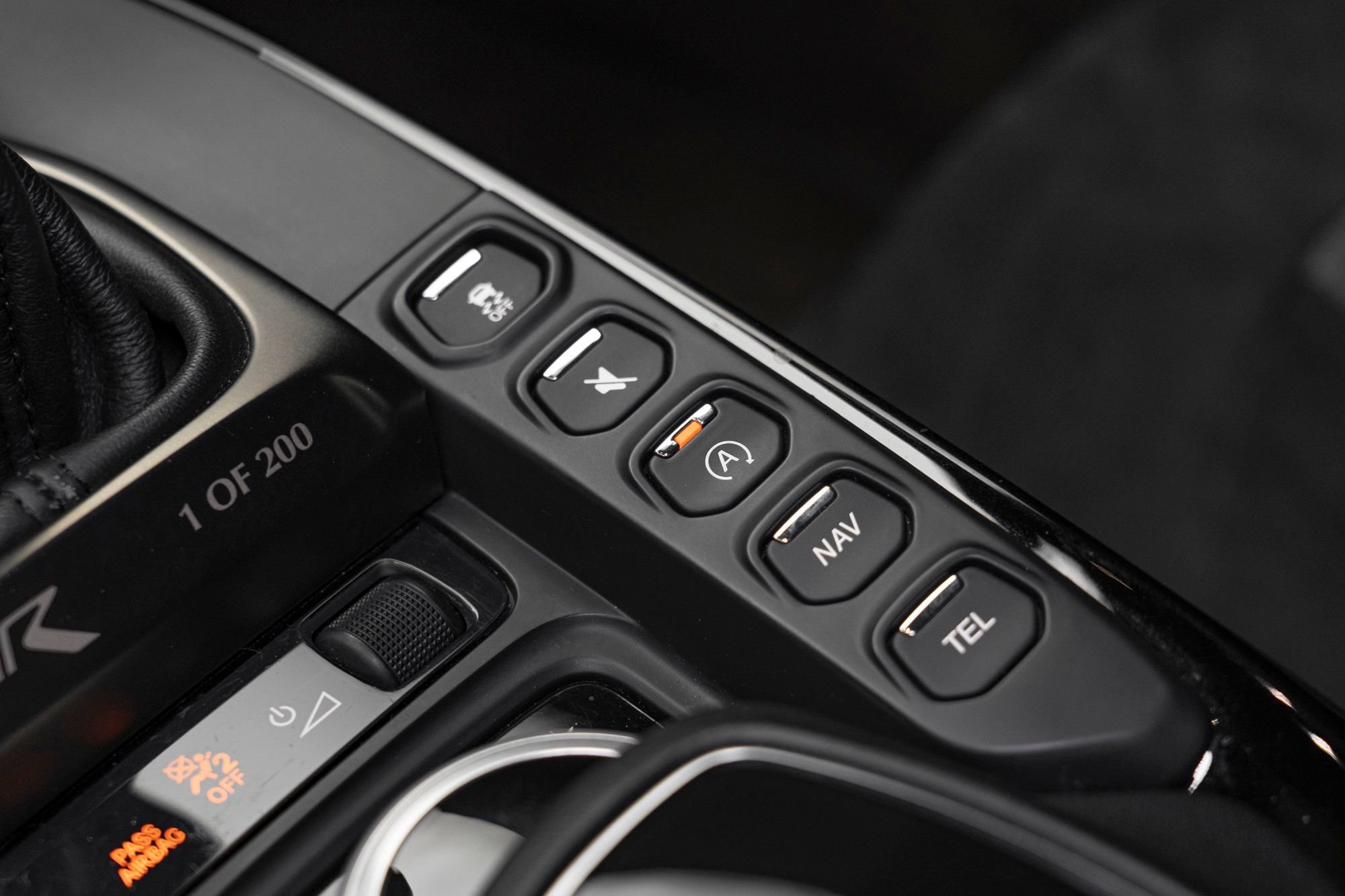 Used 2020 Aston Martin V8 Vantage AMR RWD image 41