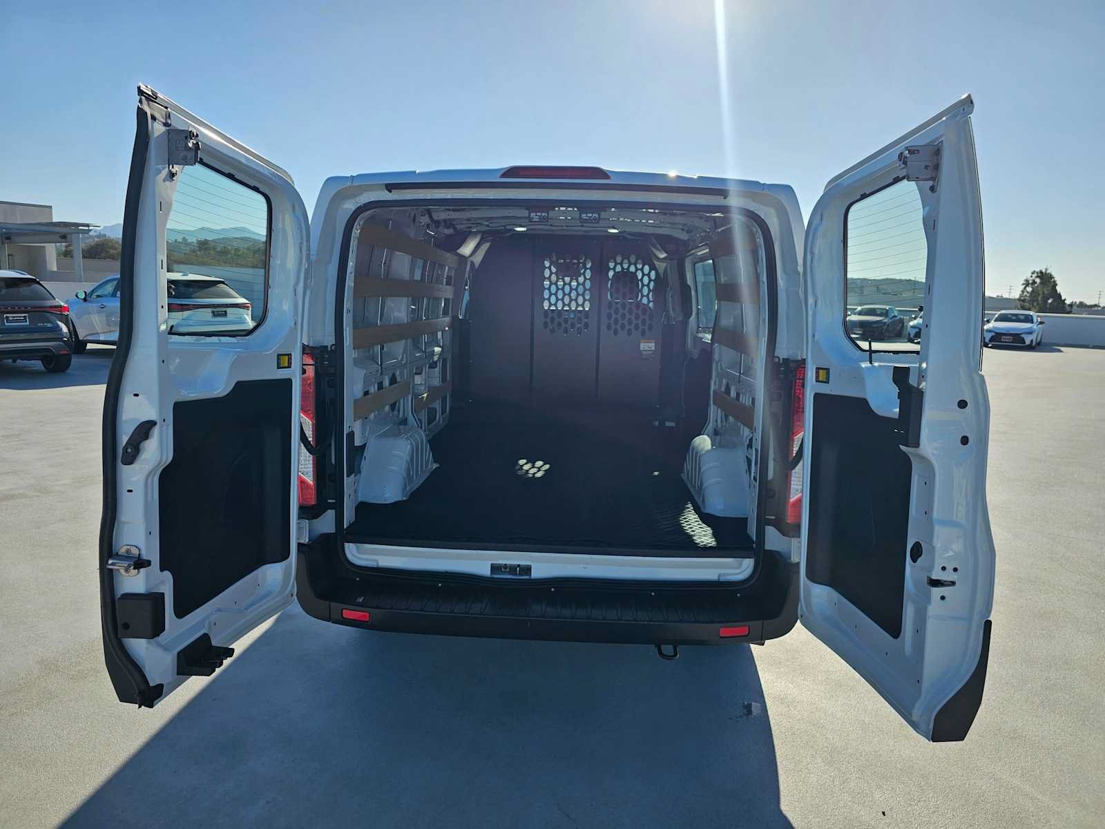 Used 2025 Ford Transit 250 Low Roof w/ Exterior Upgrade Package RWD image 17