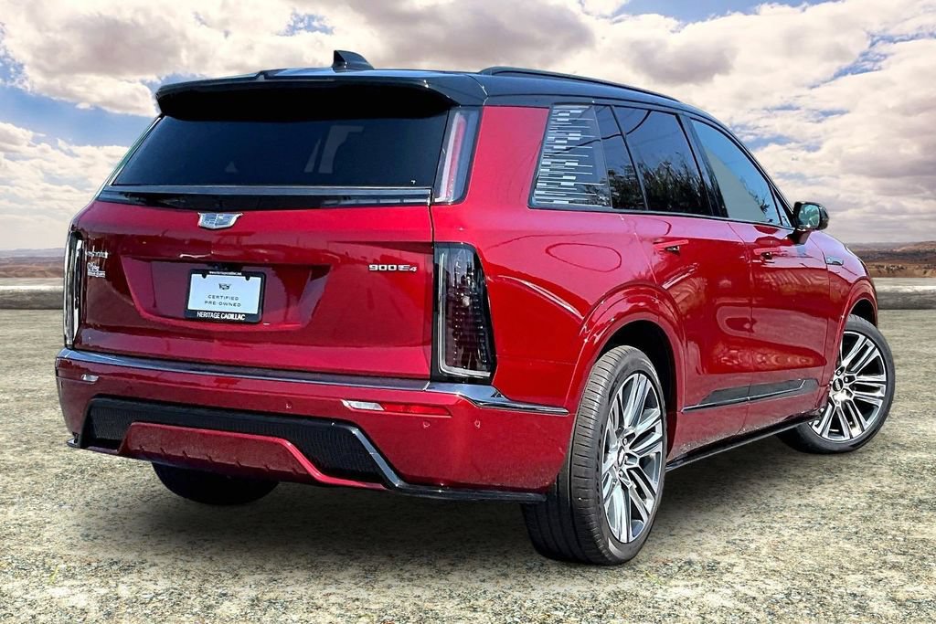 Certified 2026 Cadillac Vistiq Sport w/ LPO, Floor Liner Package AWD/4WD image 5