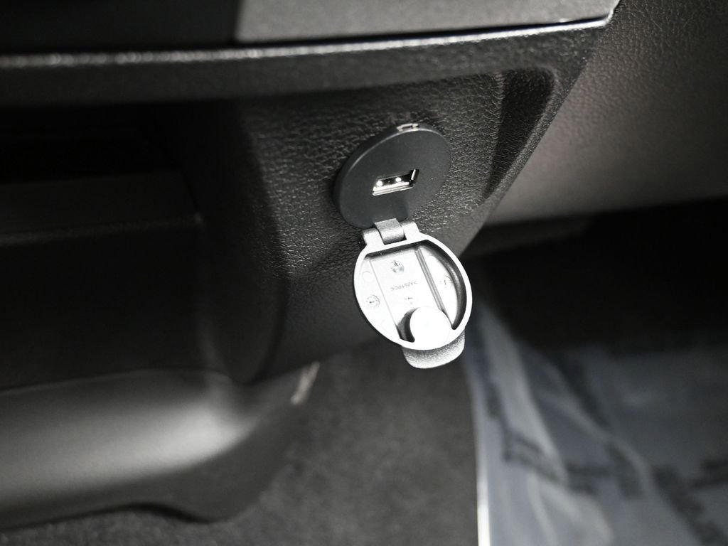 Used 2024 RAM 1500 Tradesman w/ Tradesman SXT Package image 25