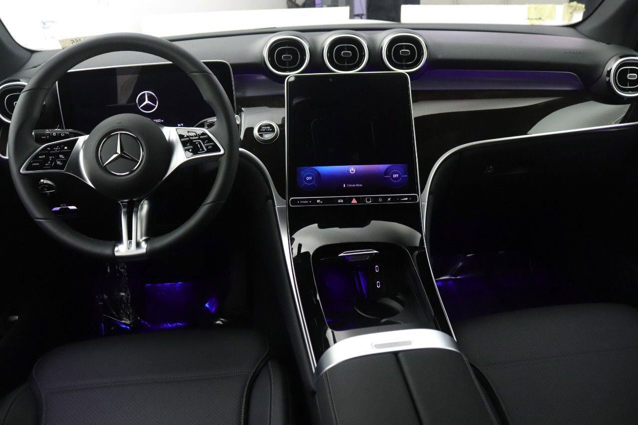 Certified 2026 Mercedes-Benz GLC 300 image 9