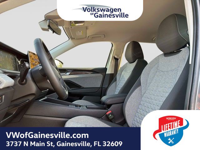 Used 2025 Volkswagen Tiguan S FWD image 18