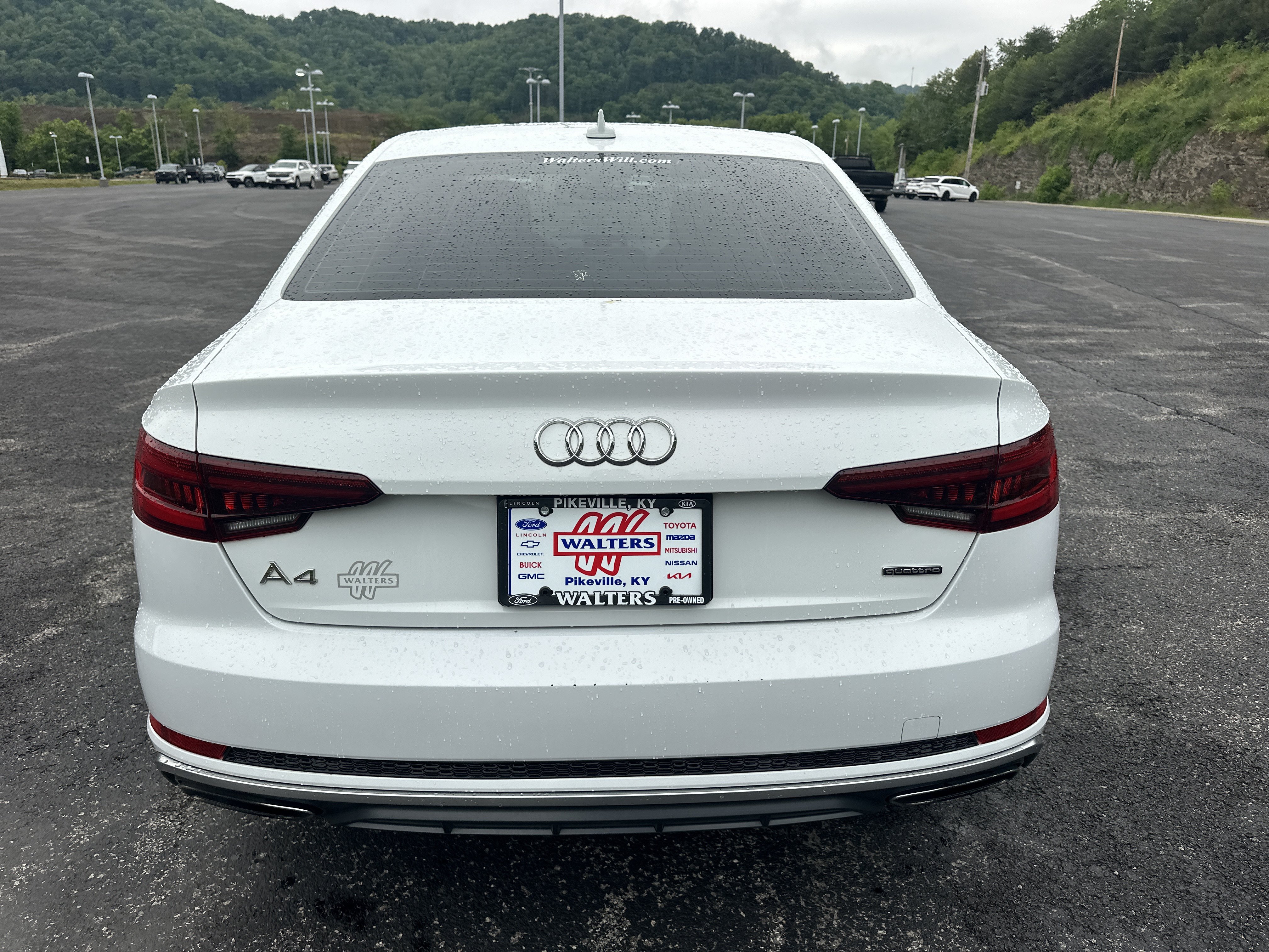 Used 2019 Audi A4 2.0T Premium w/ Convenience Package AWD/4WD image 3