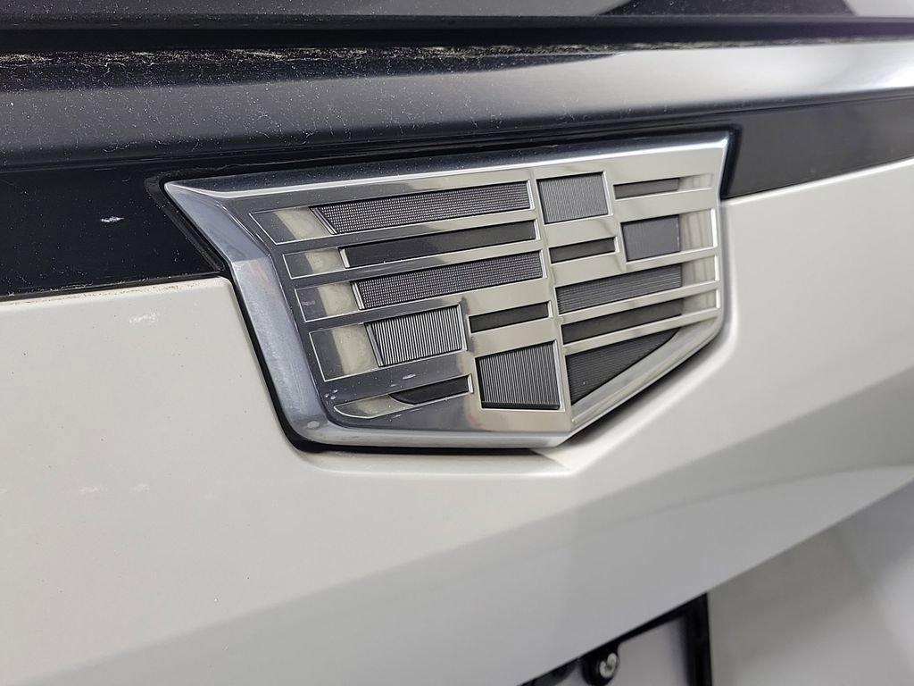Used 2023 Cadillac Escalade ESV Sport w/ LPO, ONYX Package image 7