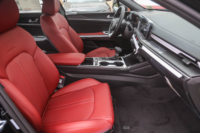 New 2026 Kia K5 GT-Line w/ GT-Line Red Interior Package FWD image 9