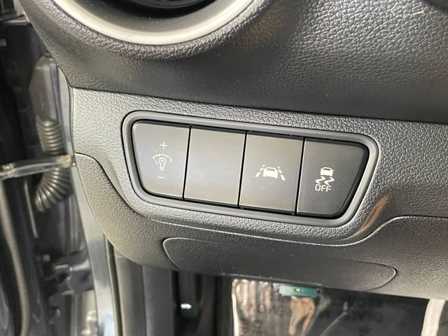 Used 2019 Kia Forte LXS FWD image 15