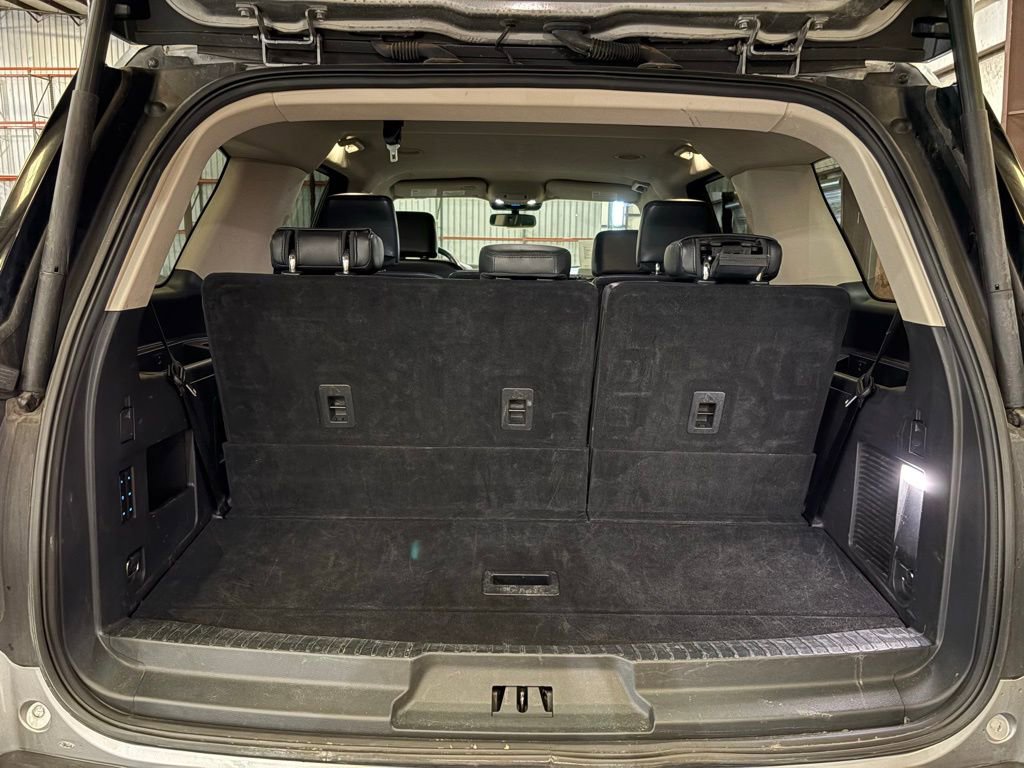 Used 2024 Ford Expedition XLT image 13
