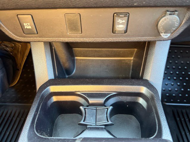 Used 2016 Toyota Tacoma SR5 AWD/4WD image 21